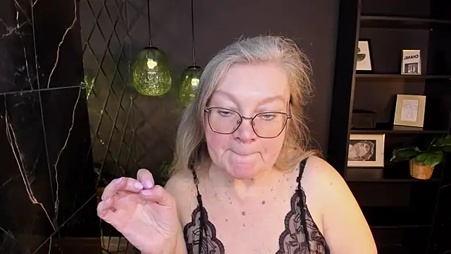 NataliMellow online show from February 14, 2026, 1:08 pm