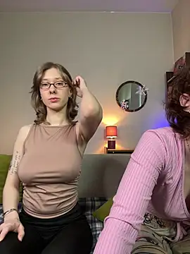 Snapshot of Jitoon_Exe chatting on January 16, 2026, 8:18 am Jitoon Exe online show from January 16, 2026, 8:18 am