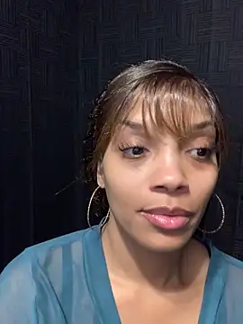 Rakiyahcharms online show from February 8, 2026, 3:54 am