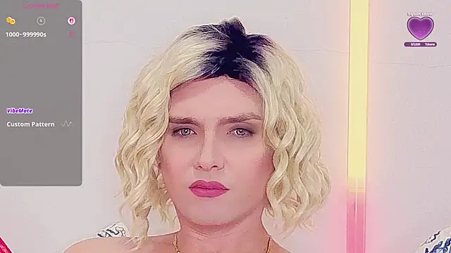 Snapshot of Zagadka55555 chatting on November 11, 2025, 2:33 am Zagadka55555 online show from November 11, 2025, 2:33 am