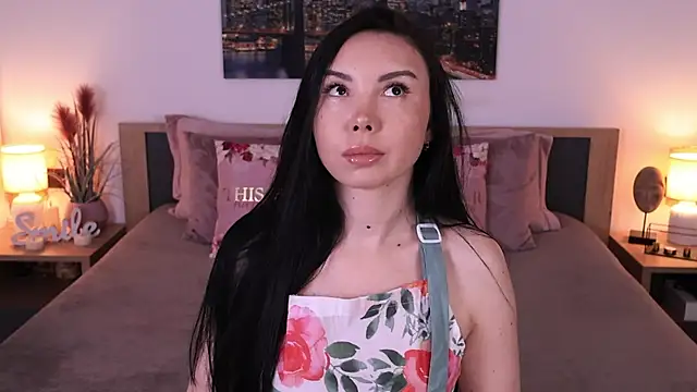 Leila  Sweet online show from July 10, 2026, 7:01 am