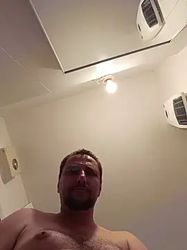 Miki20677 online show from May 26, 2026, 4:36 pm