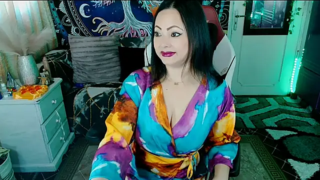 indica me online show from September 12, 2025, 5:18 am