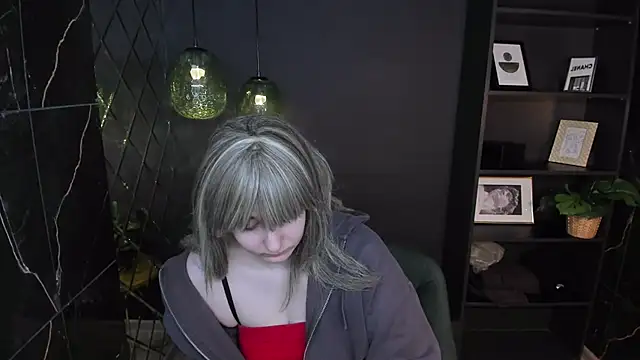 Snapshot of AlanaDreamy chatting on February 6, 2026, 6:40 am AlanaDreamy online show from February 6, 2026, 6:40 am