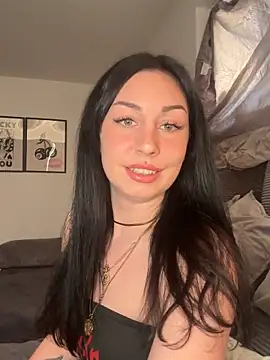 Estherjizz online show from May 27, 2026, 3:20 pm