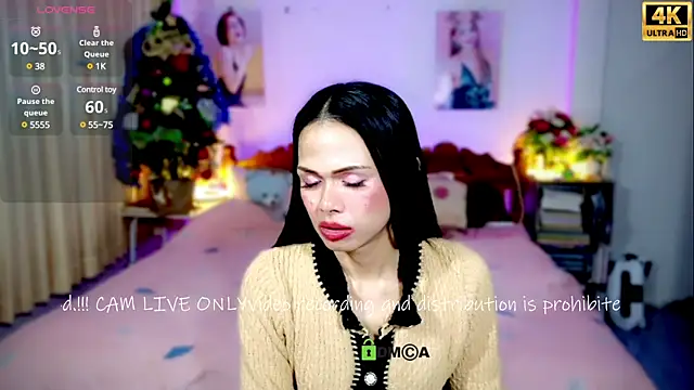 Snapshot of ribbinpink chatting on February 12, 2025, 4:44 pm ribbinpink online show from February 12, 2025, 4:44 pm