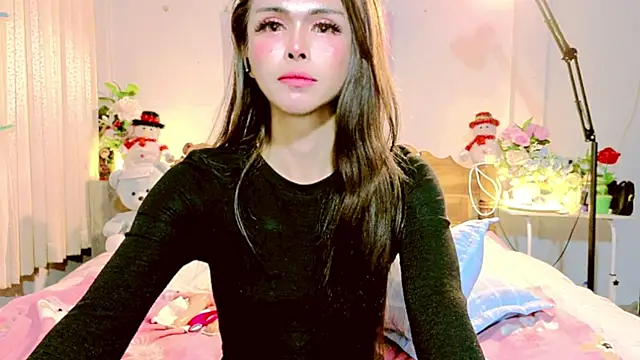 Snapshot of ribbinpink chatting on January 12, 2026, 5:51 pm ribbinpink online show from January 12, 2026, 5:51 pm