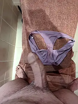 Snapshot of domjoab chatting on December 16, 2025, 11:43 pm domjoab online show from December 16, 2025, 11:43 pm