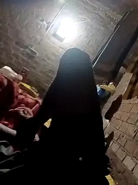 Snapshot of Bengali_BULL1 chatting on October 4, 2025, 5:11 pm Bengali BULL1 online show from October 4, 2025, 5:11 pm