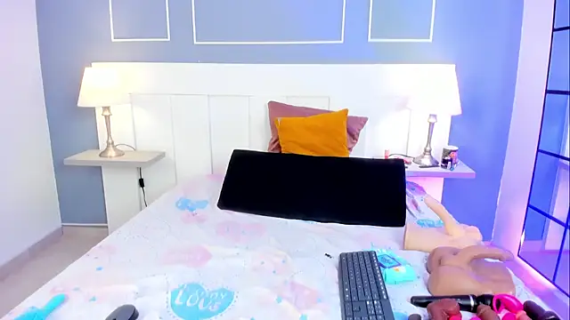 Snapshot of Blackrosse__ chatting on February 2, 2026, 12:59 pm Blackrosse online show from February 2, 2026, 12:59 pm