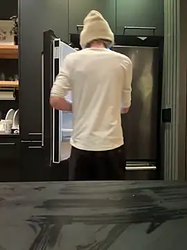 Snapshot of rusharizona chatting on January 1, 2025, 5:22 am rusharizona online show from January 1, 2025, 5:22 am