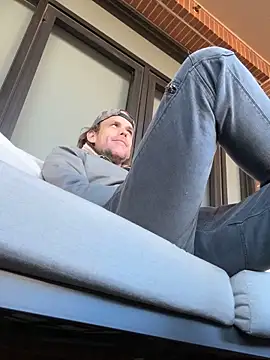 Snapshot of rusharizona chatting on January 14, 2025, 10:34 pm rusharizona online show from January 14, 2025, 10:34 pm