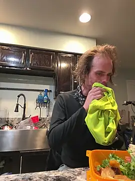 Snapshot of rusharizona chatting on February 16, 2025, 10:10 am rusharizona online show from February 16, 2025, 10:10 am