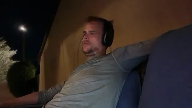 Snapshot of rusharizona chatting on October 23, 2025, 4:12 am rusharizona online show from October 23, 2025, 4:12 am