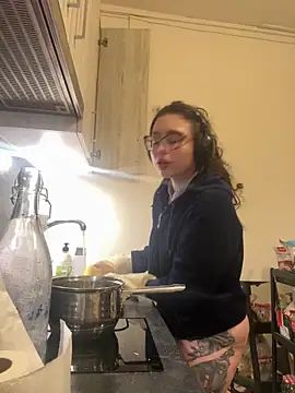 ladyturtle online show from March 23, 2026, 10:36 pm