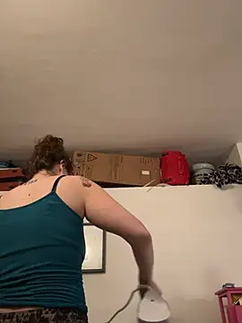 ladyturtle online show from July 16, 2026, 8:15 pm