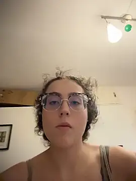 ladyturtle online show from July 24, 2026, 7:12 pm