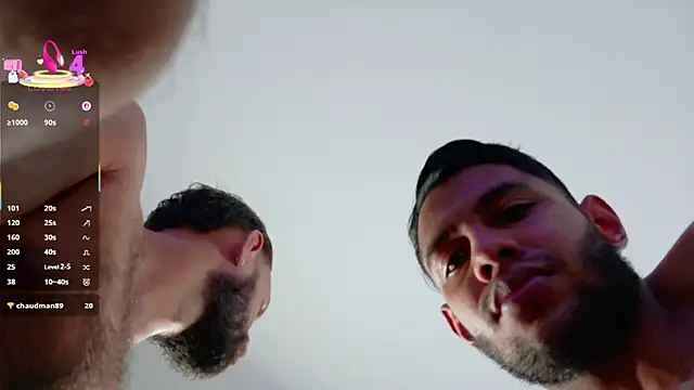 Snapshot of fantastic_couple_mens chatting on January 7, 2026, 7:22 am fantastic couple mens online show from January 7, 2026, 7:22 am