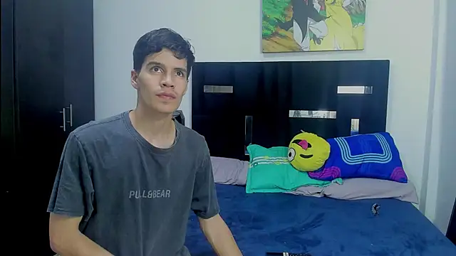 Snapshot of Dimitrixxx__ chatting on January 15, 2026, 9:25 am Dimitrixxx online show from January 15, 2026, 9:25 am