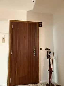 Snapshot of Perv10 chatting on December 15, 2025, 5:39 pm Perv10 online show from December 15, 2025, 5:39 pm