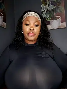 Snapshot of SWEETDOLLY29XX chatting on October 2, 2025, 4:08 am SWEETDOLLY29XX online show from October 2, 2025, 4:08 am