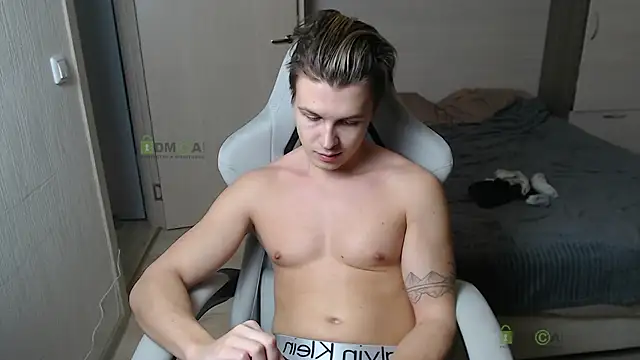 Sunny-Girl1 online show from March 13, 2025, 6:23 pm