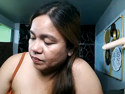 ambersmile online show from March 11, 2025, 9:13 am