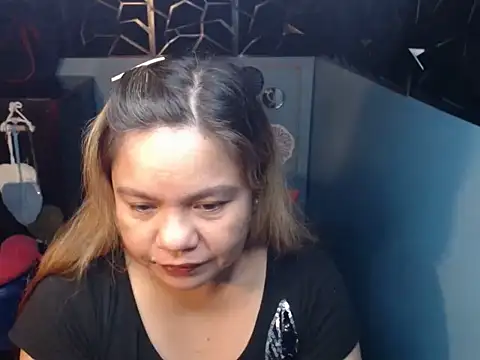 ambersmile online show from October 9, 2025, 10:41 pm