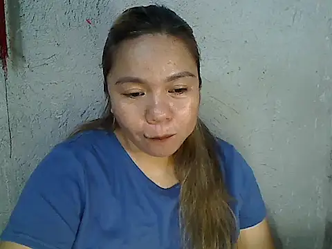 Snapshot of ambersmile chatting on February 1, 2026, 11:47 pm ambersmile online show from February 1, 2026, 11:47 pm