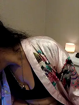 Snapshot of PichyPrettyPussy chatting on December 30, 2024, 9:37 am PichyPrettyPussy online show from December 30, 2024, 9:37 am