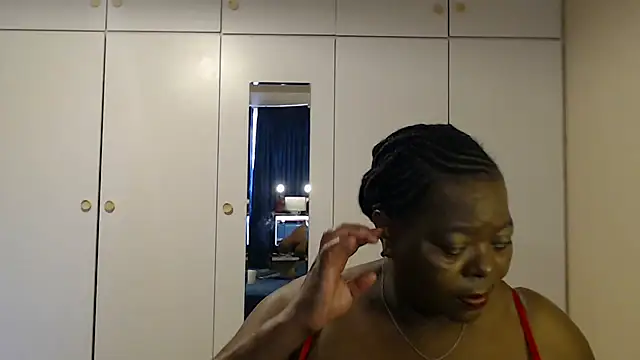 MatureBoobsDiva online show from October 15, 2025, 2:39 pm