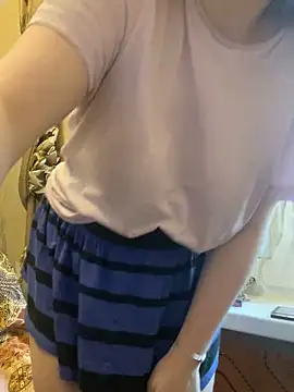 Snapshot of -MimmiLissa- chatting on February 11, 2026, 12:32 pm -MimmiLissa- online show from February 11, 2026, 12:32 pm