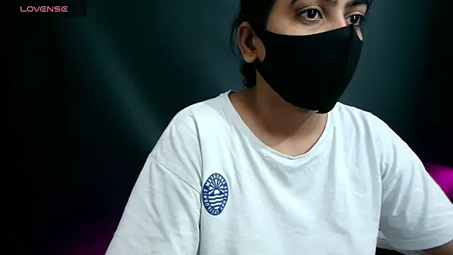 DesiZoya online show from July 13, 2026, 10:01 pm