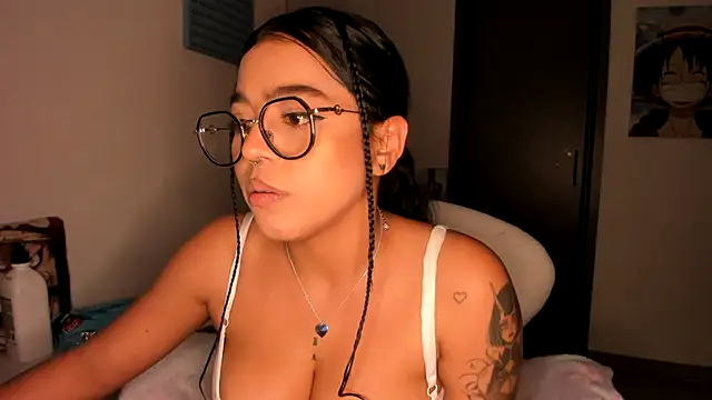 Snapshot of Naiara_sex chatting on February 9, 2025, 11:14 am Naiara sex online show from February 9, 2025, 11:14 am