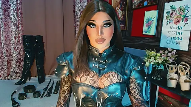 Snapshot of trixxielicious chatting on December 15, 2025, 1:21 am trixxielicious online show from December 15, 2025, 1:21 am