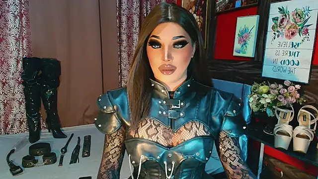 Snapshot of trixxielicious chatting on December 17, 2025, 11:49 am trixxielicious online show from December 17, 2025, 11:49 am