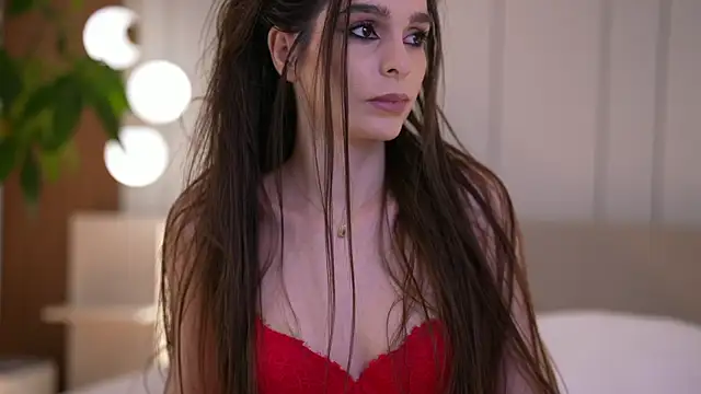 Snapshot of DoviaClaire chatting on December 20, 2025, 7:48 am DoviaClaire online show from December 20, 2025, 7:48 am