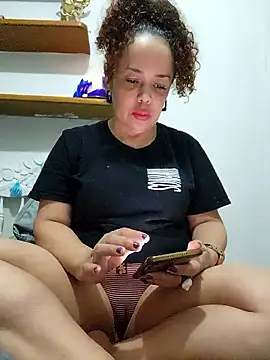 Snapshot of BadMicaela1 chatting on January 14, 2026, 6:19 am BadMicaela1 online show from January 14, 2026, 6:19 am