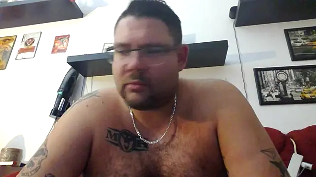 sexykevin17cm online show from April 11, 2026, 8:24 pm