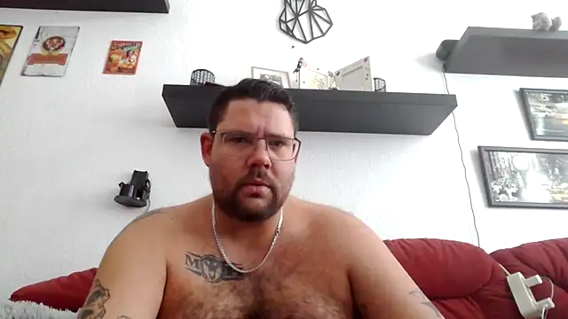 sexykevin17cm online show from April 27, 2026, 2:04 pm