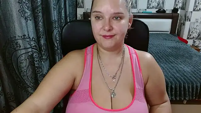 Snapshot of Boolochka chatting on December 1, 2025, 1:27 pm Boolochka online show from December 1, 2025, 1:27 pm