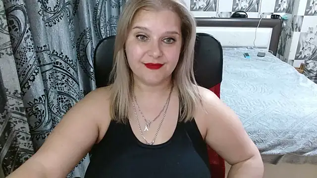 Boolochka online show from May 19, 2026, 8:04 pm