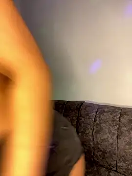 Snapshot of Shantal_Lovee chatting on January 8, 2026, 11:18 pm Shantal Lovee online show from January 8, 2026, 11:18 pm