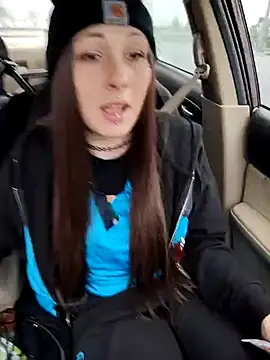 Snapshot of Babii_Nova chatting on December 13, 2024, 6:05 pm Babii Nova online show from December 13, 2024, 6:05 pm