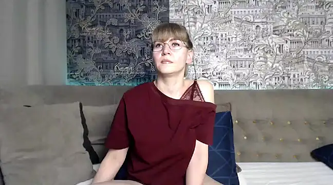 mandy foxxx online show from February 19, 2025, 1:06 pm