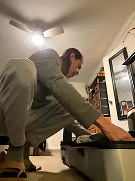 Snapshot of honneymel chatting on November 27, 2025, 1:18 am honneymel online show from November 27, 2025, 1:18 am