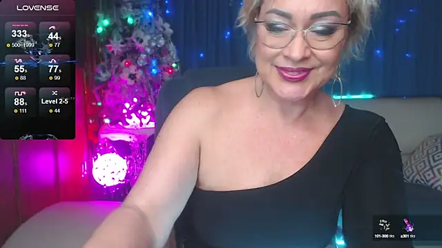 Ellen Ripley online show from January 11, 2025, 3:42 pm