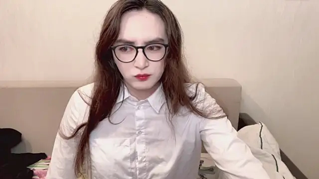 Snapshot of MinniMaksy chatting on June 28, 2026, 10:05 pm MinniMaksy online show from June 28, 2026, 10:05 pm