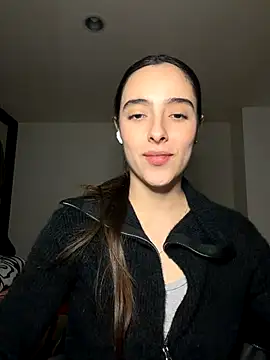 swrennn19 online show from December 3, 2025, 10:52 pm