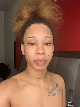 nikkiibabby online show from February 27, 2025, 1:38 am